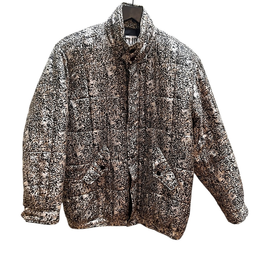 Clio leopard print silk Stylish size small animal print jacket